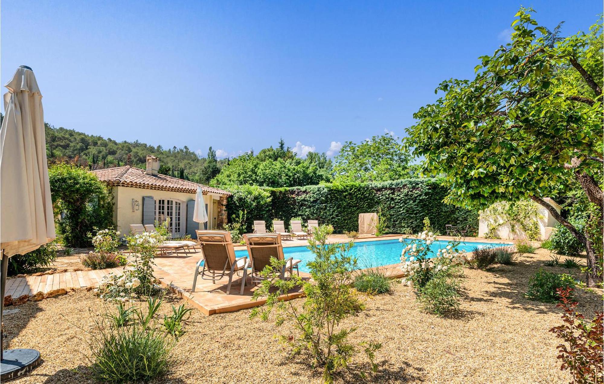 6 Bedroom Pet Friendly Home In Carcès Exterior foto